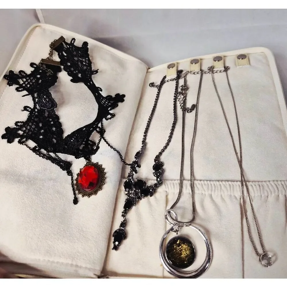 Leather jewelry organizer